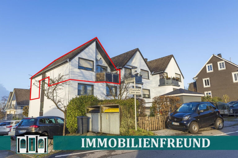 Seltene Gelegenheit – 2 ZKDB Maisonette-Wohnung in Split-Levelbauweise in Cronenberg